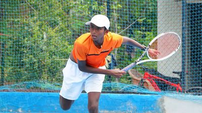 Fast-rising Hruthik dreams big in junior tennis