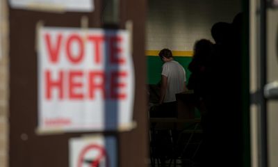 Tennessee toughens voting rules for people with felony convictions