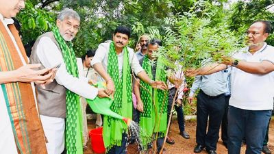 Nobel Peace Prize laureate Kailash Satyarthi wants influencers to take the Green India concept to children
