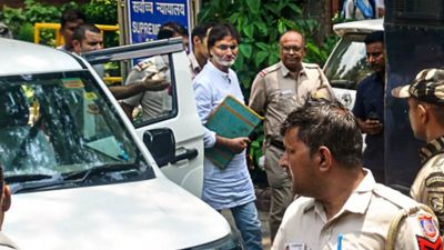 Security breach: Delhi Prisons suspends 4 officials over Yasin Malik's SC appearance