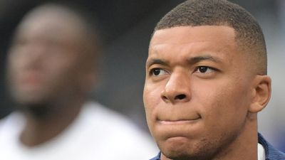 Mbappé for sale? Contract standoff between PSG and football star reaches boiling point