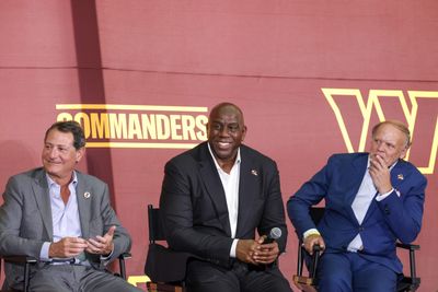 PHOTOS: Images from the Commanders press conference and pep rally