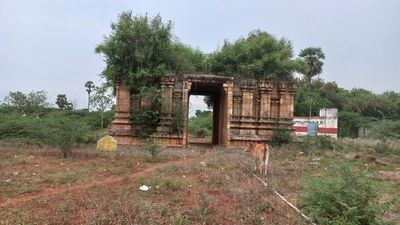 Chola-period temple in Budalur to be restored