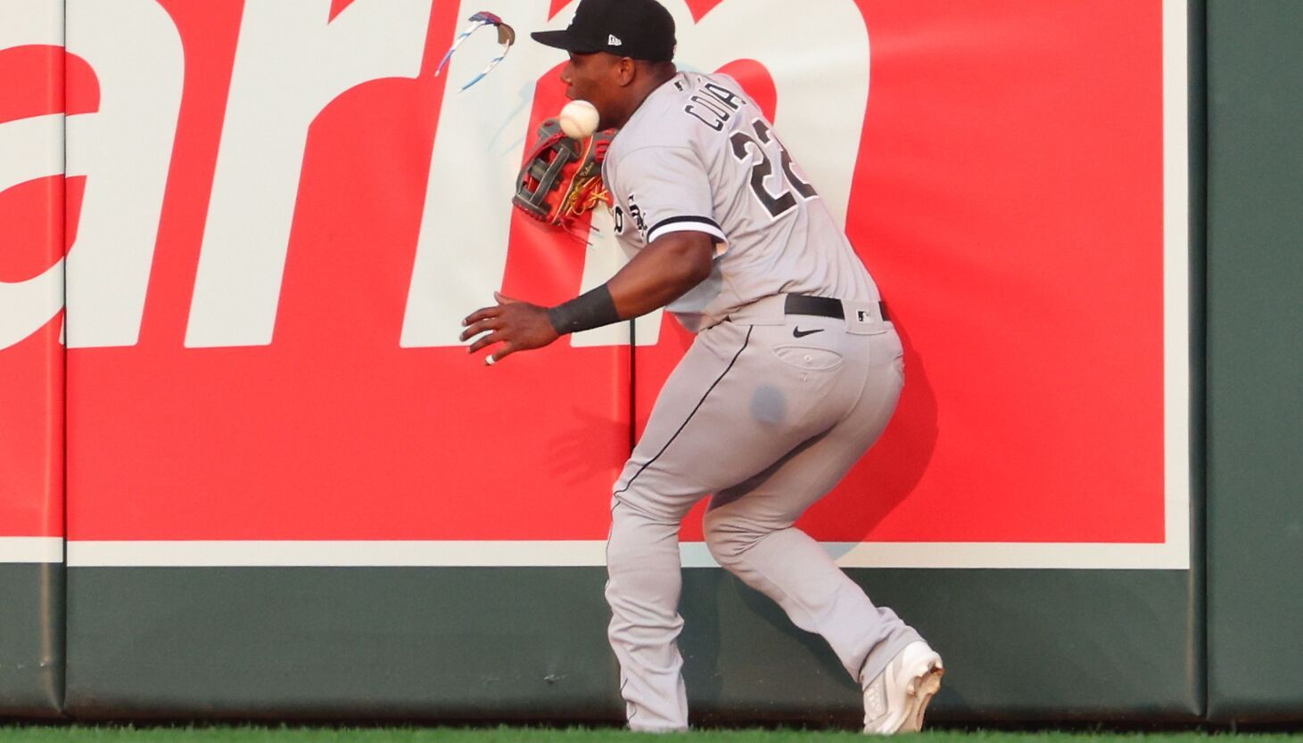 White Sox manager drops bizarre explanation for playing Eloy