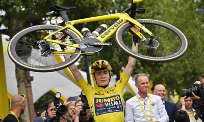 Vingegaard completes second Tour de France win as Meeus takes final stage