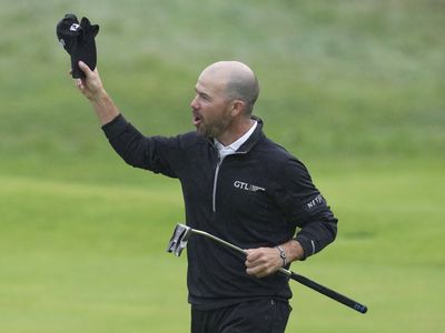 Brian Harman wins the British Open in his first major championship