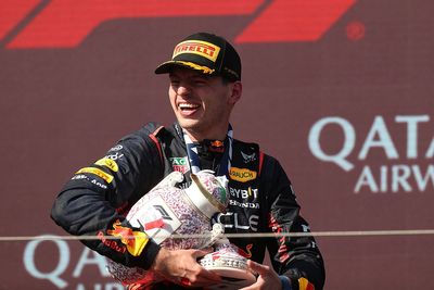 Norris blames Verstappen over $45,000 F1 winner’s trophy breakage