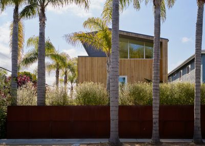 Nexus House caters to the Los Angeles lifestyle near Venice Beach