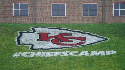 Four observations from Chiefs training camp practice on Sunday