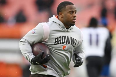 Browns’ Nick Chubb throws support behind Giants’ Saquon Barkley