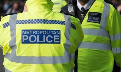 Met police handcuffed woman over bus fare in front of crying child