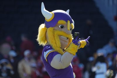 Vikings to release limited single game tickets on Thursday