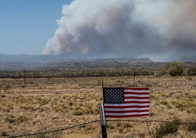 US Forest Service burn started wildfire that nearly reached Los Alamos, New Mexico, agency says