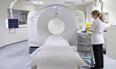 Radiographers in England stage two-day strike over pay and staffing