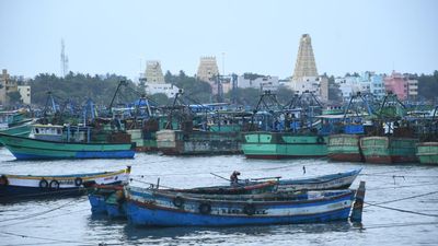 Sri Lankan Navy arrests nine fishermen from Tamil Nadu, seizes 2 boats