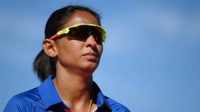 Harmanpreet Kaur suspended for two matches for on-field outburst in third India-Bangladesh ODI