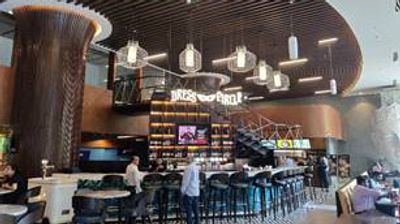 Good Food, Good Sound—How SoundTube Enhances Audio at a Food Court