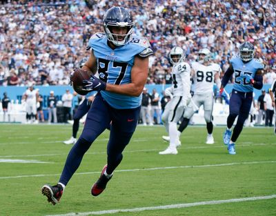 Report: Cardinals to sign ex-Titans TE Geoff Swaim