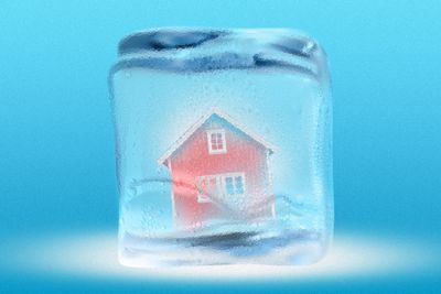 Housing market deep freeze: The Fed successfully froze U.S. home prices for one year