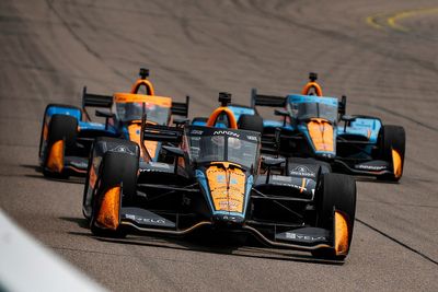 Arrow McLaren drivers mystified by Iowa IndyCar pace variation