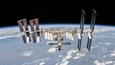 NASA power outage temporarily halts contact with space station