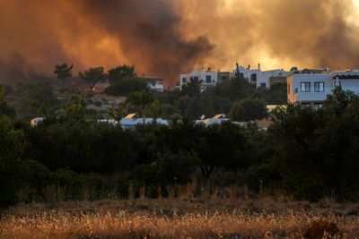 Britons tell of ‘terrifying’ and ‘traumatic’ experiences amid Rhodes wildfires