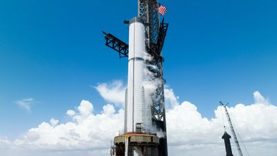 SpaceX fuels up Starship Super Heavy boosters in prelaunch tests (photos)