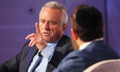 Unrepentant Robert Kennedy Jr attempts to revive campaign after antisemitism accusations