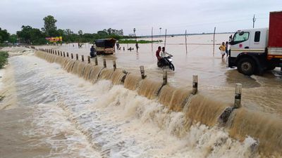 Heavy rain affects traffic flow on vital road link between Telangana and Chhattisgarh