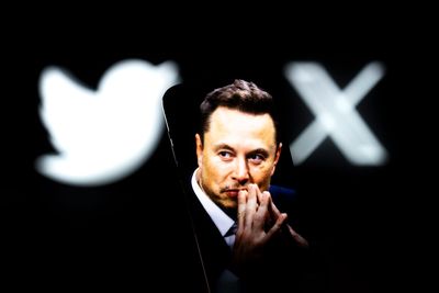 Elon's absurd Twitter reboot: But why?