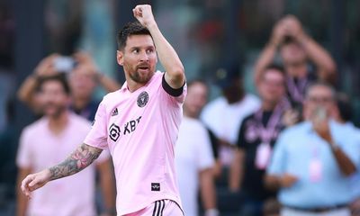 Lionel Messi scores twice in opening 22 minutes in first start for Inter Miami