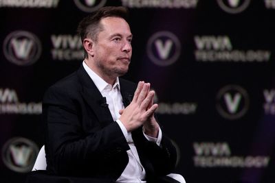 Elon Musk slammed for pushing anti-vax conspiracy in response to LeBron James’ son Bronny suffering cardiac arrest