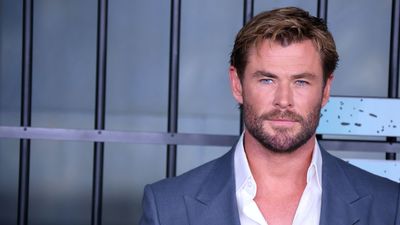 Chris Hemsworth Posts New Six-Move Upper-Body Gym Session To Instagram