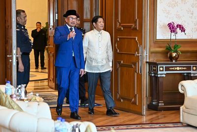 ASEAN states should engage bilaterally with Myanmar to resolve crisis, Malaysian leader says