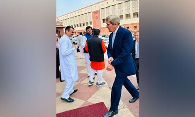 On India visit, US climate envoy John Kerry visits Parliament
