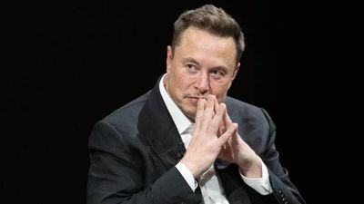 Elon Musk Facing Criticism After His Company's Treatment of His Controversial Tweet