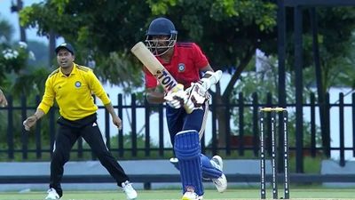 Deodhar Trophy: Abhimanyu Easwaran's hundred headlines East Zone's 8-wicket win