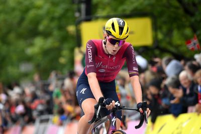 ‘Let’s delete the pictures’ - Demi Vollering thought she won Tour de France Femmes stage four