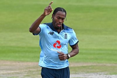 Sussex head coach Paul Farbrace says Jofra Archer is ‘on course’ for World Cup