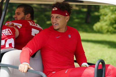 Chiefs Training Camp: Patrick Mahomes May Have His Best Bookend Tackles Yet