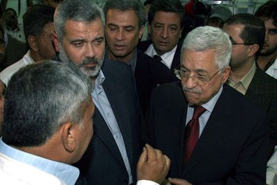 Abbas And Haniyeh Meet In Joint Effort To Bridge Palestinian Divisions