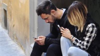 Phubbing: a marriage-wrecking habit?
