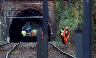 Croydon tram operator and TfL fined £14m over deadly 2016 crash