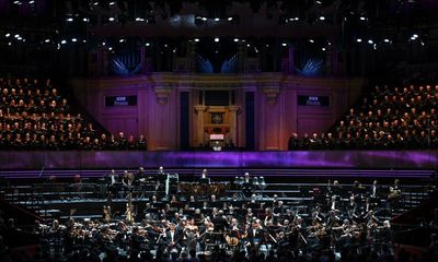 Prom 16: Hallé/Elder review – orchestra and conductor seem to think, breathe and feel as one
