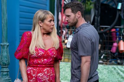 EastEnders fans SLAM 'worst character' as Sharon FIGHTS for Keanu