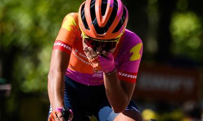 Ricarda Bauernfeind wins brutal Tour de France Femmes stage after dropouts