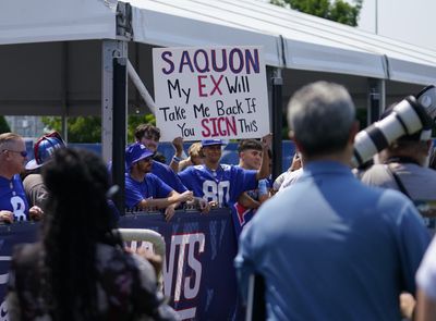 See it: Saquon Barkley does his part to save Giants fan’s relationship