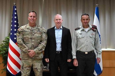 US CENTCOM Chief And Israeli Defense Minister Discuss Iranian Terror Activities