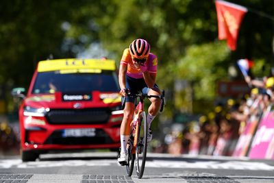 Tour de France Femmes: Bauernfeind solos to victory on stage 5 in Albi