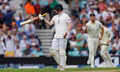 Brook fires England but Starc gives Australia edge on first day of final Test